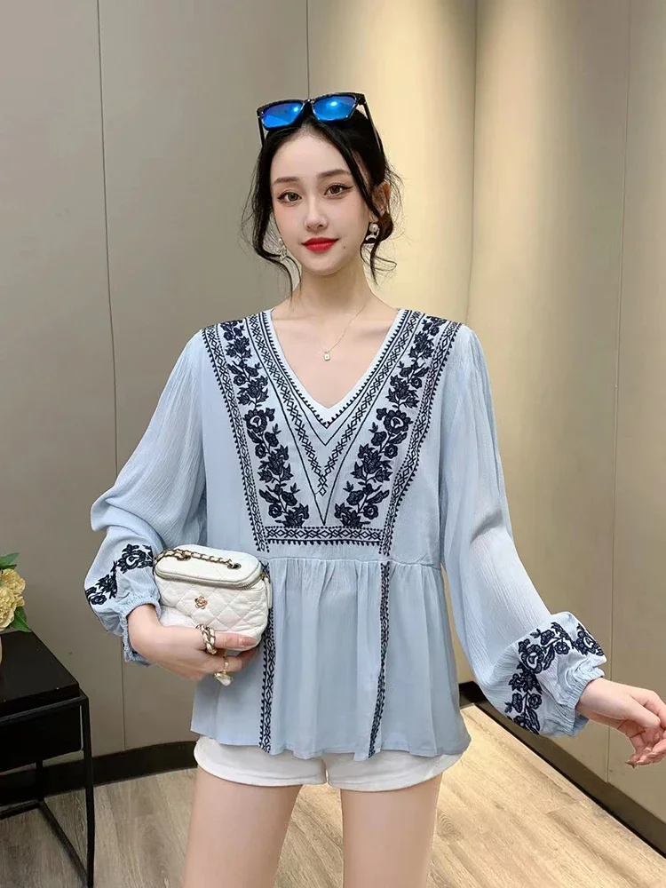 Women Spring Summer Blouse French Minority Ruffle V-neck Lantern Sleeve Shirt Design Sense Printed Chic Temperament Top D2531