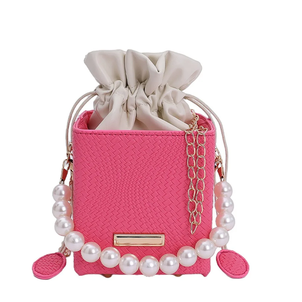 

Portable Chic Women Shoulder Bag Elegant Large Capacity Crossbody Bucket Bag Texture Chain Strap Chain Messenger Box Bag Party