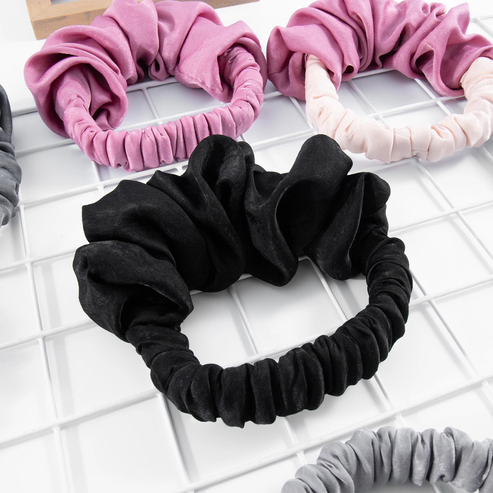 Soft No Heat Ponytail Hairband Curlers Curl Without Heat Band DIY Curlers Hair Styling Tools For Women Girl Long-Thicken Hair