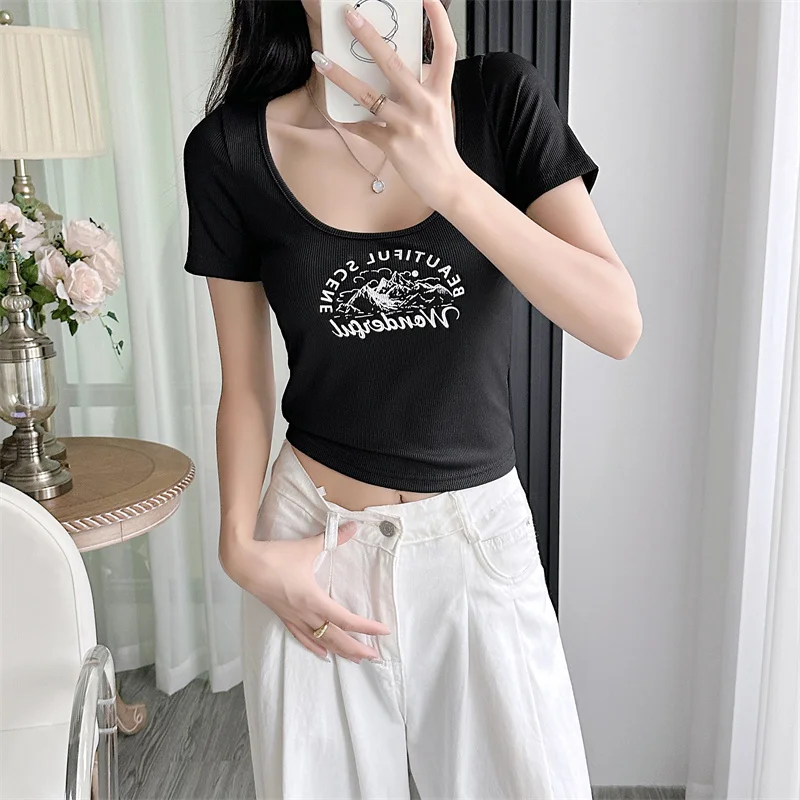 2024 New Summer Short Style Printed Square Collar Women T-shirt Top Short Sleeved Show Slim Figure Black Fashion Trends