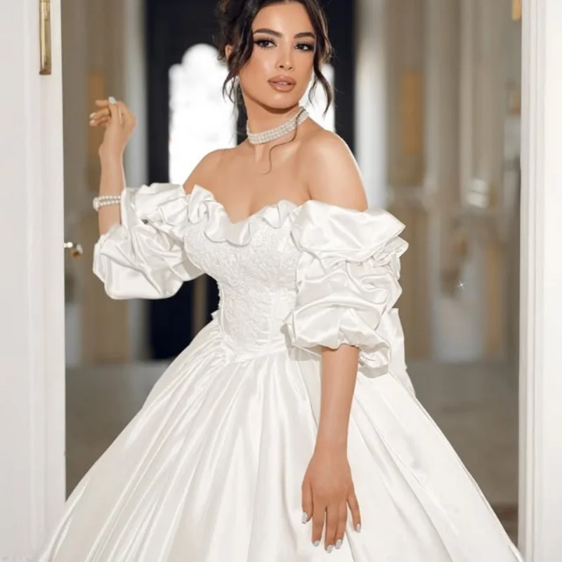 Satin White Wedding Dresses flower decal off-shoulder A skirt Gowns Made fairy tale wedding dress Bridal Gown