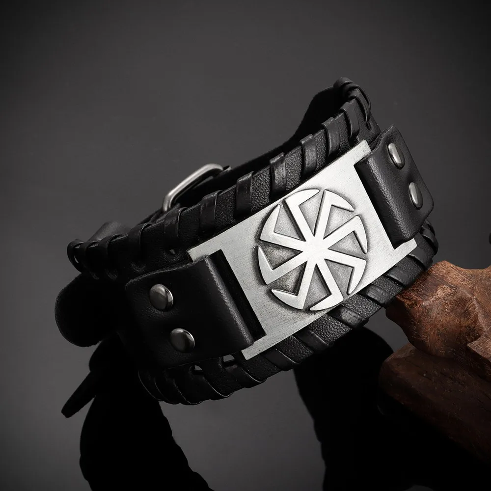 2025 Totem Design Nordic Lucky Compass Bracelet Viking Men's Bracelet New Trendy Fashion Leather Woven Accessories Party Jewelry view 5