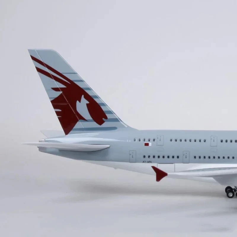 Qatar Airways 47cm 1/160 Scale Airbus A380 Aircraft Model With Light & Wheel Diecast Airplanes For Collection Display Or Gifts