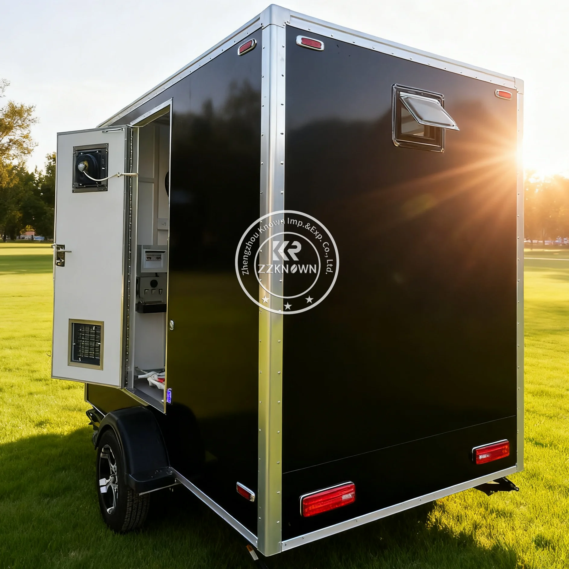 

Luxury Mobile Restroom Trailer Special Events Portable Public Toilet Mobile Bathroom Trailer Camping Outdoor Toilet for Events