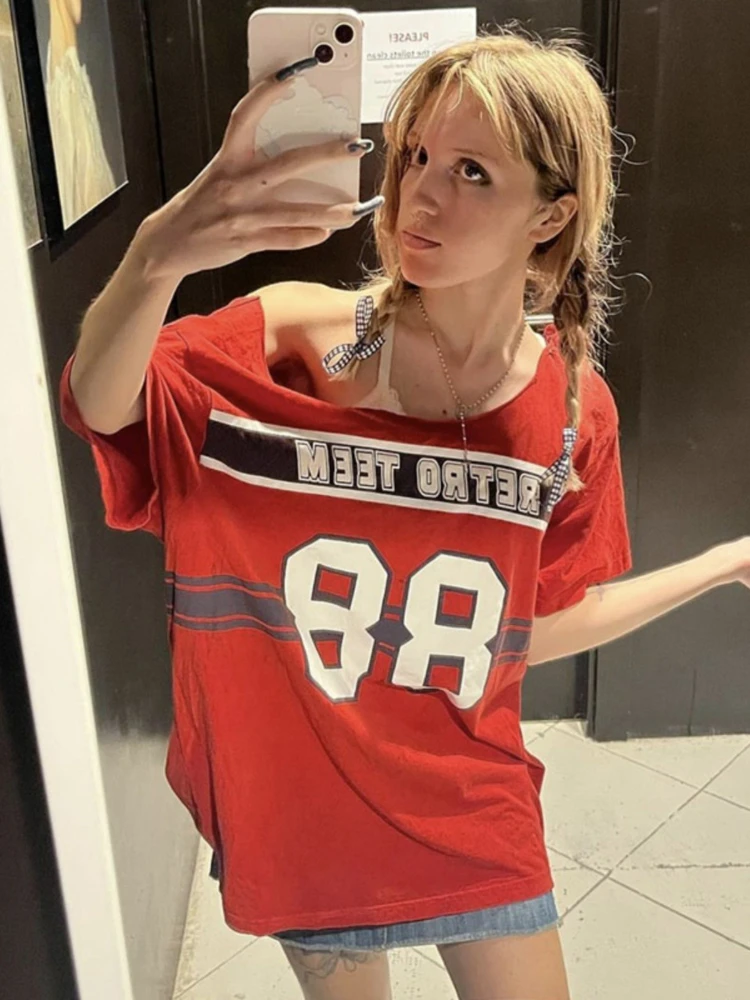 Americano retro y2k fora do ombro manga curta camiseta feminina verão casual solto ajuste algodão topo carta impressão streetwear estilo legal