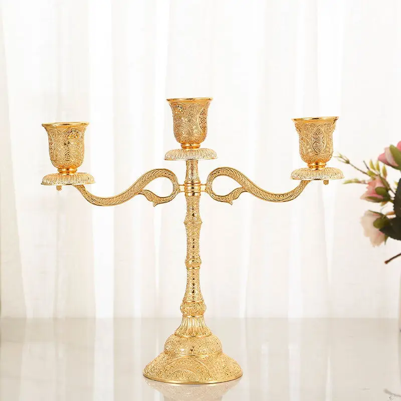 New High-end European 3/5 Heads Candle Holders Alloy Romantic Dinner for Wedding Decoration Metal Household Home Decor Ornaments