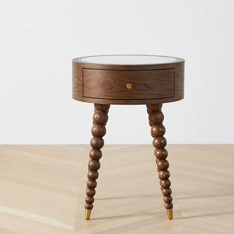 

Nordic solid wood carved bedside table American oak antique edge sofa side table French personalized corner table