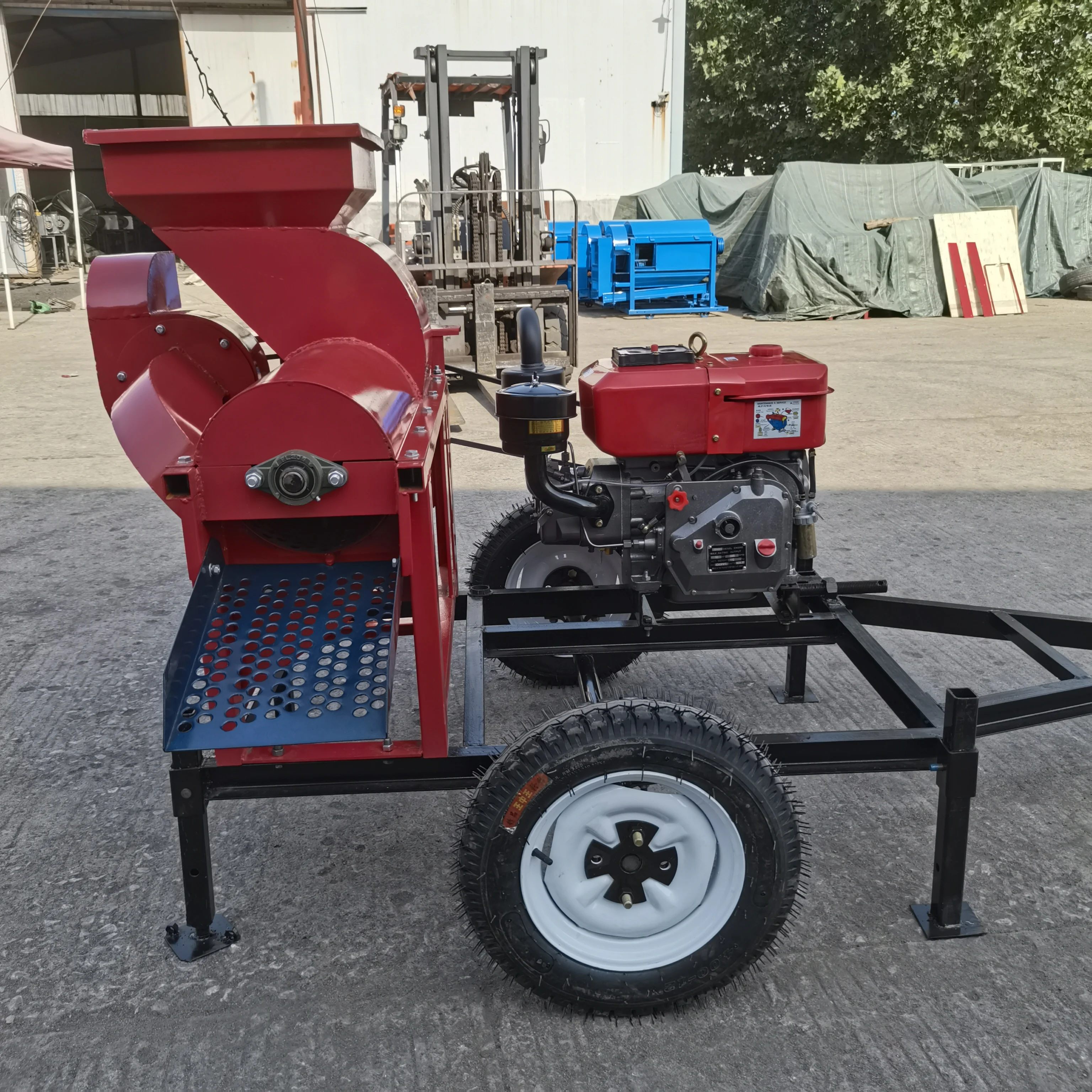 A Corn Thresher Capable of Processing 4-6000KG Per Hour, Which Is Very Convenient for Agricultural Factories to Use HJ-TYM850