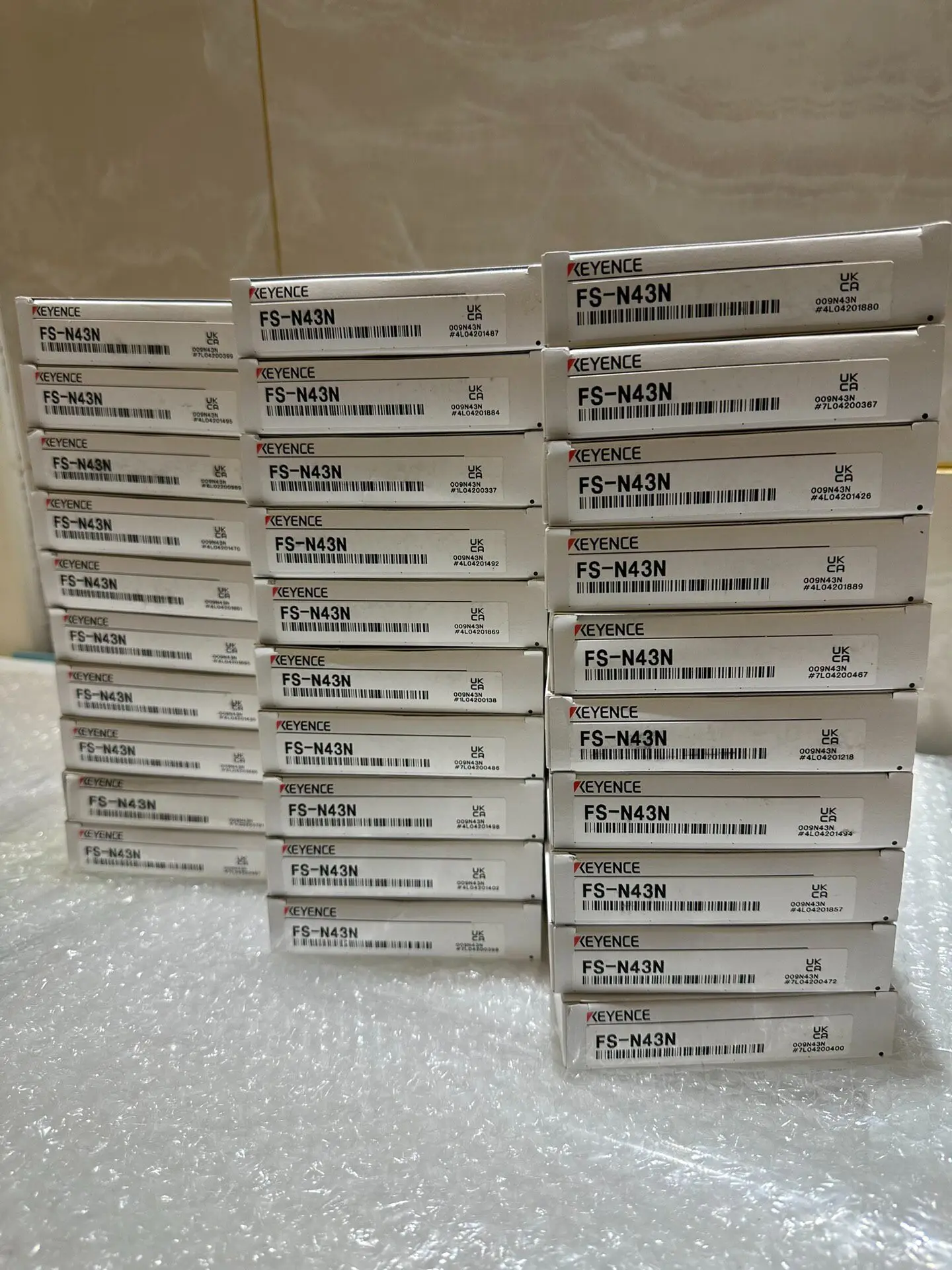 KEYENCE FS-N43N New Original Imported Sensor