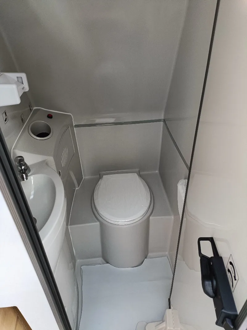 AUTO SPARE BODY ACCESSORIES BUS TOILET SITTING W/ LEATHER  HC-B-58019