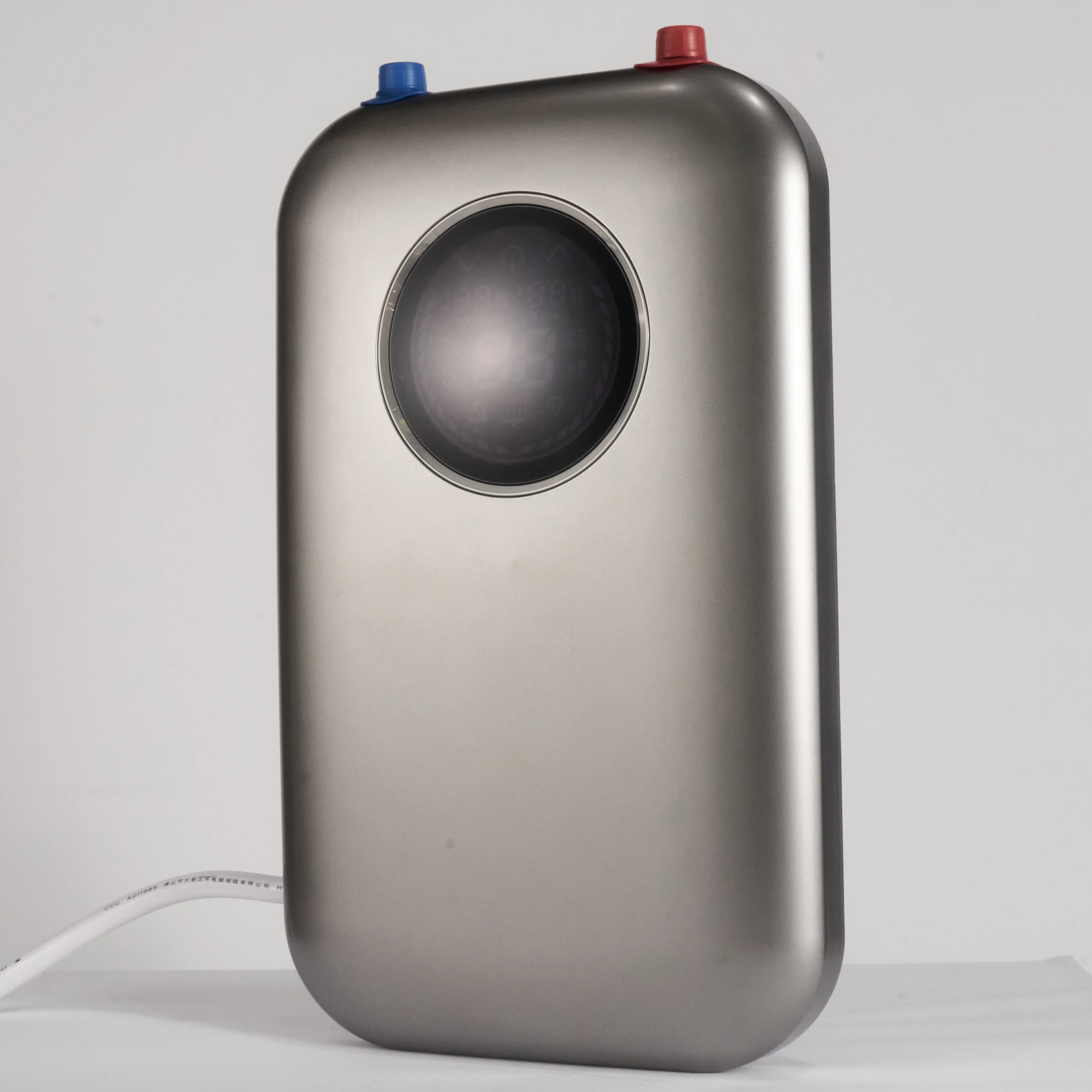 안전한 가정용 전기 온수기 최대 전력 기술 인스턴트 온수 솔루션 LED 온도 에너지 효율