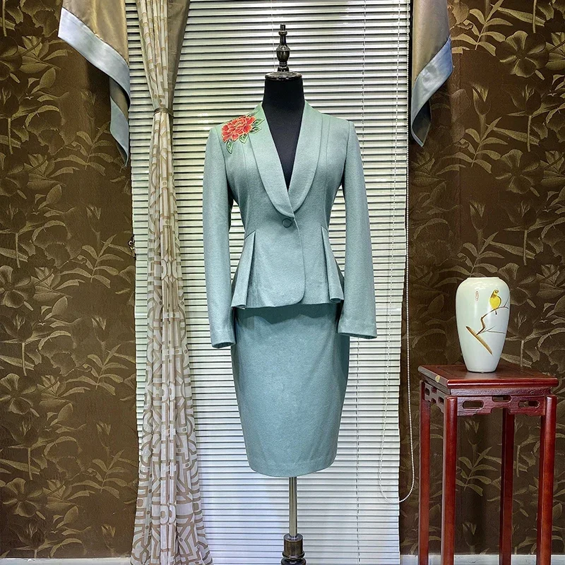 

New Women's Set Formal Office Lady Suit Embroidered Professional Skirt Suit turn down collar Blazers Skirts Can be customized