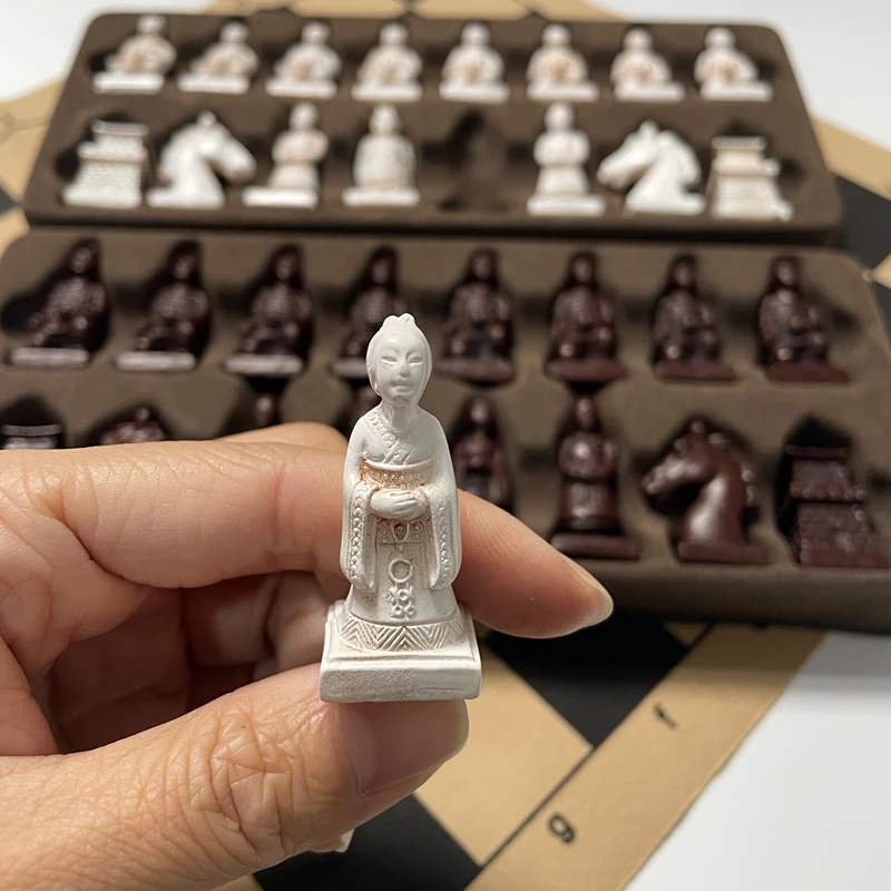 تصميم جديد لقطع شطرنج جندي ذات طابع إبداعي ثلاثي الأبعاد صغير الحجم، مستلزمات مهرجان ألعاب لوحية صغيرة الحجم 28 سم/11 بوصة #5