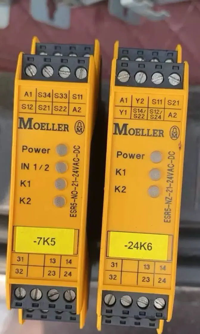 Name: Safety Relay, Brand: MOELLER, Model: ESR5-NZ