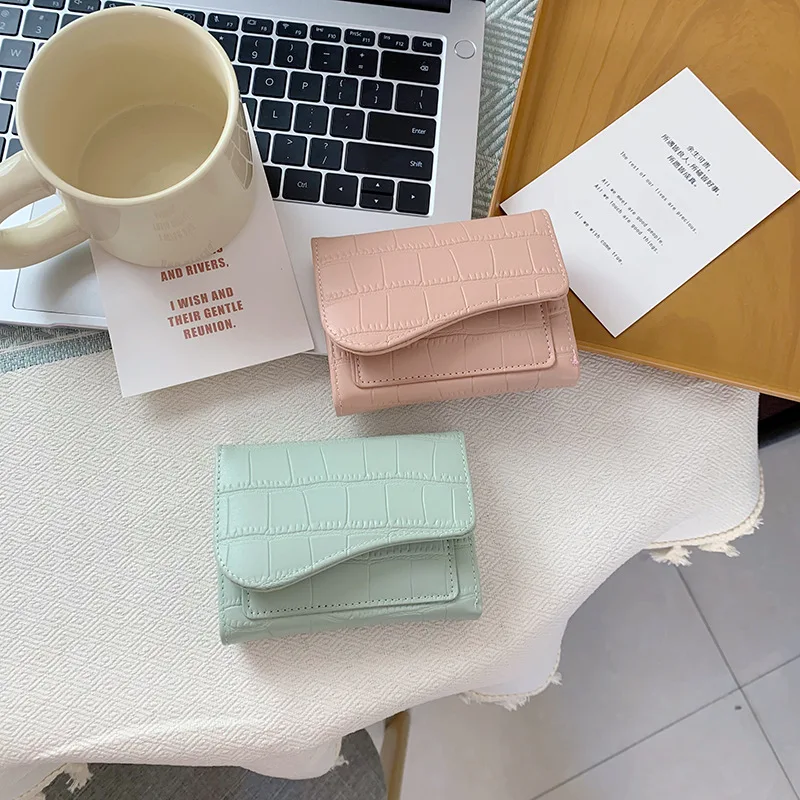 Women Mini Wallet Purse Female Short PU Leather Multi colormulti-compartment zippered coin purseFashion Multiple Card Positions