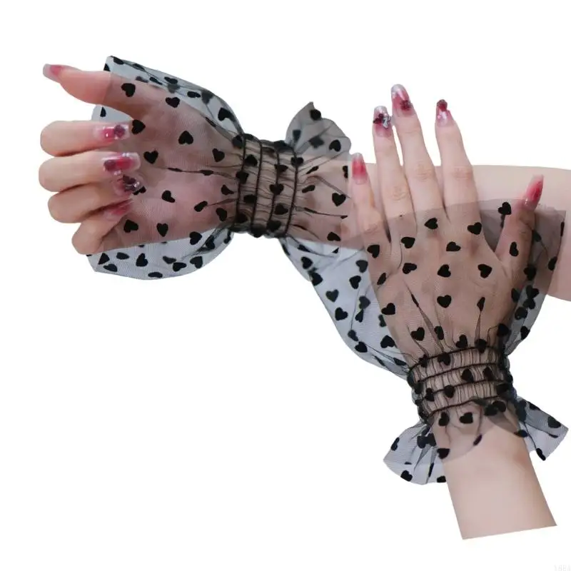 Y88A เล็บข้อมือการถ่ายภาพข้อมือผ้าพันแขนน้ำหนักเบา ๆ ที่มีลวดลายหัวใจที่สง่างาม