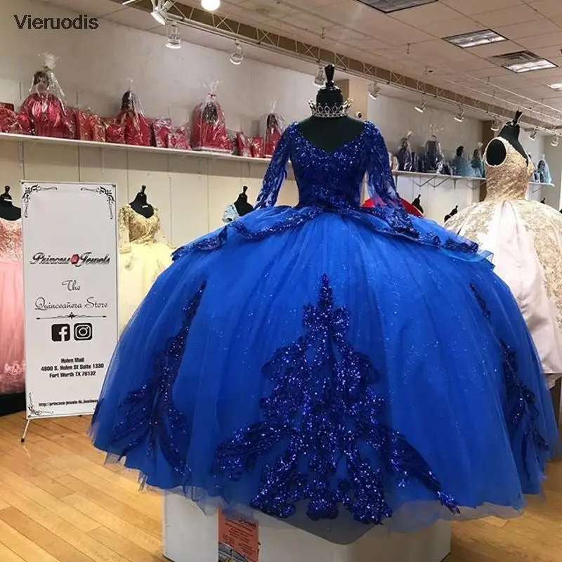 ロイヤルブルーのスパンコールがちりばめられたキンセアニェーラドレス、長袖、レースアップコルセット、スパンコール付きプロムボールガウン、スイート16ドレス