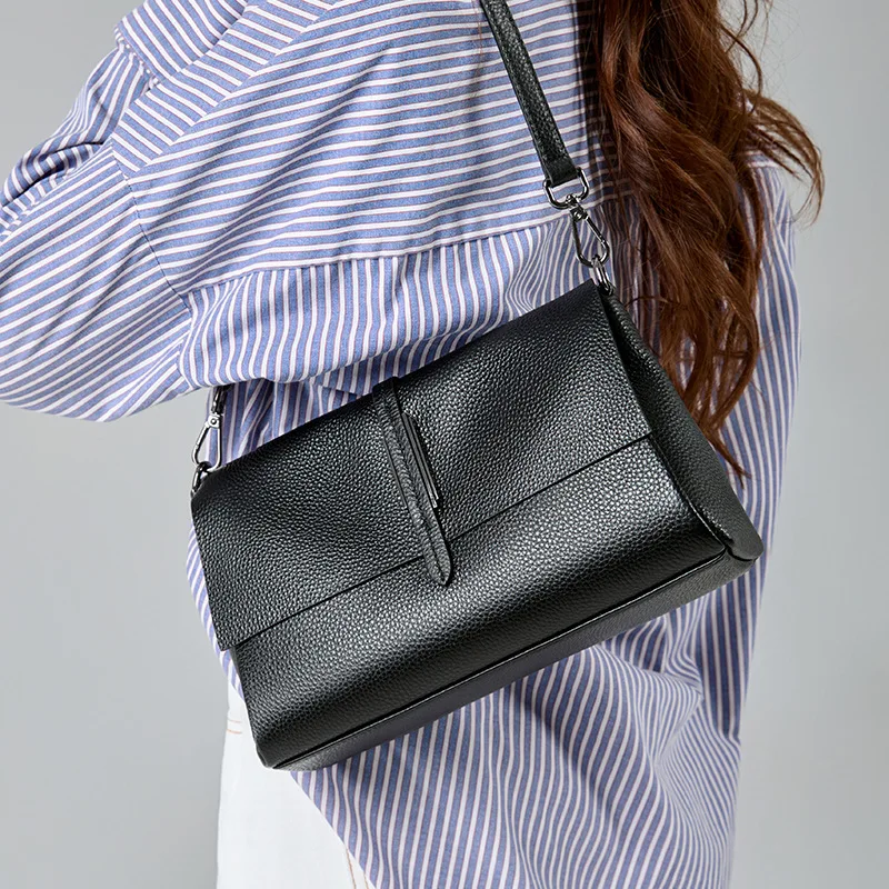 

Women's Genuine Leather Handbags, Multifunctional Commuter Square Bag with Multiple Compartments - Single Shoulder Bag for Moms