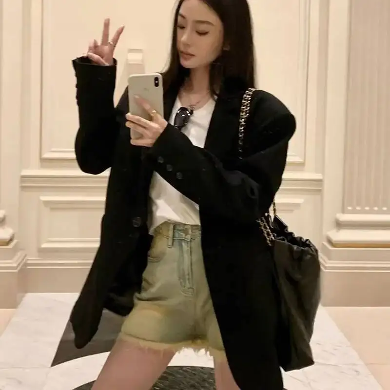 لوسيفر سترات ربيع الخريف سترات نسائية على الطراز الكوري سترة فضفاضة عالية الجودة معطف نسائي بمزاج ملابس خارجية ملابس خروج