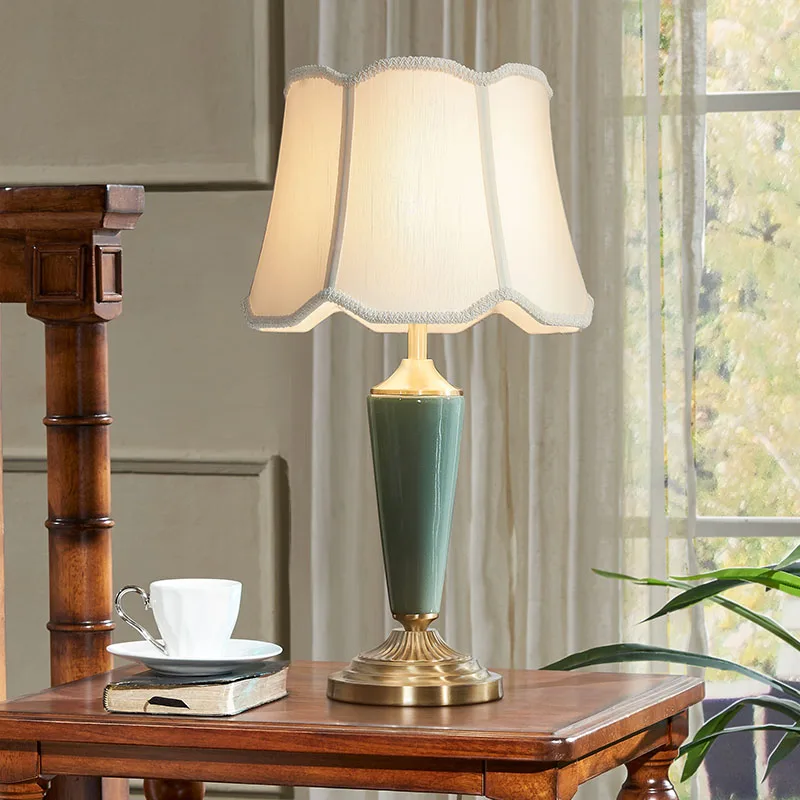 American simple all-copper ceramic table lamp master bedroom bedside table lamp Nordic creative light