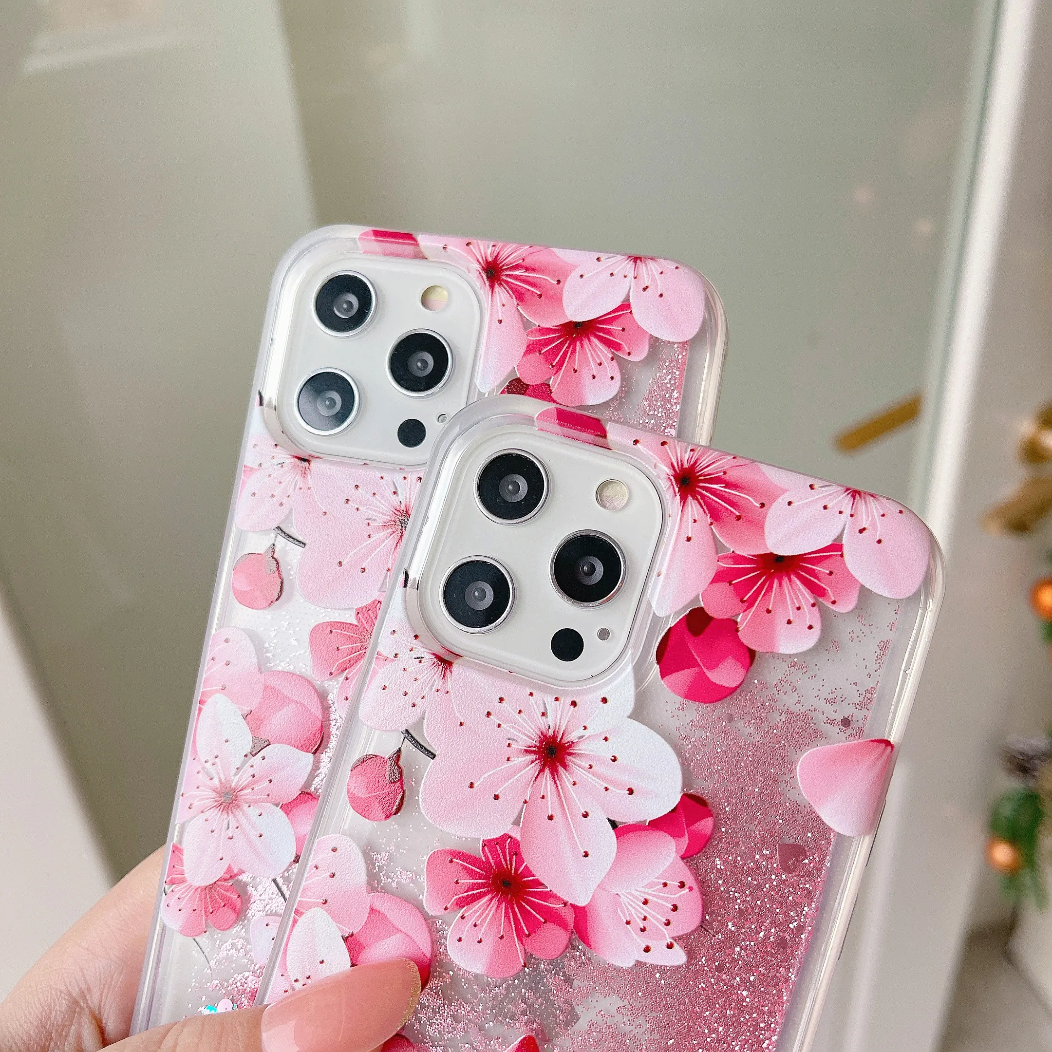 Peach Blossom Petals Quicksand Case for iphone 16 15 14 13 Pro Max 15 Plus Soft Protective Women Glitter Liquid Cell Phone Cover