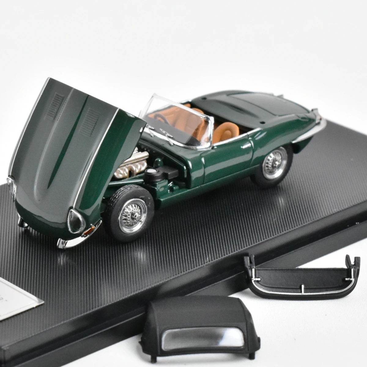 GFCC 1:64  E-Type  Diecast Model Car