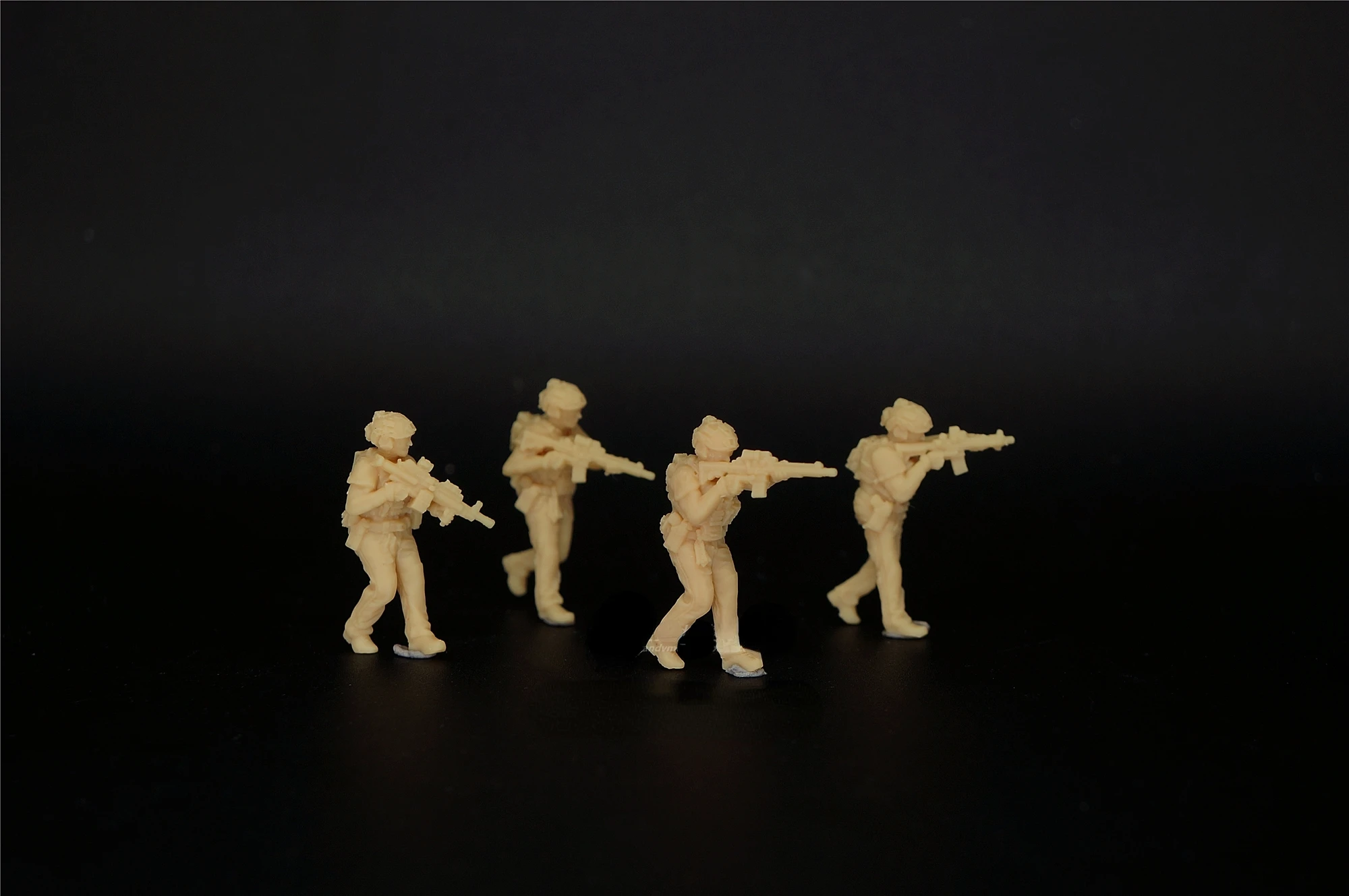 1/72 Modern US Anti-terrorism Special Forces Team Consisting of 4 Members (miniature Soldiers)