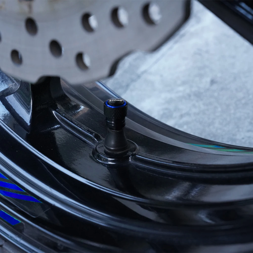 لسوزوكي فستروم 800DE 1050DE V-StromV ستروم 650 1000 1050 XT دراجة نارية Swingarm بكرات المنزلق حامل مسامير قبعات صمام الإطارات