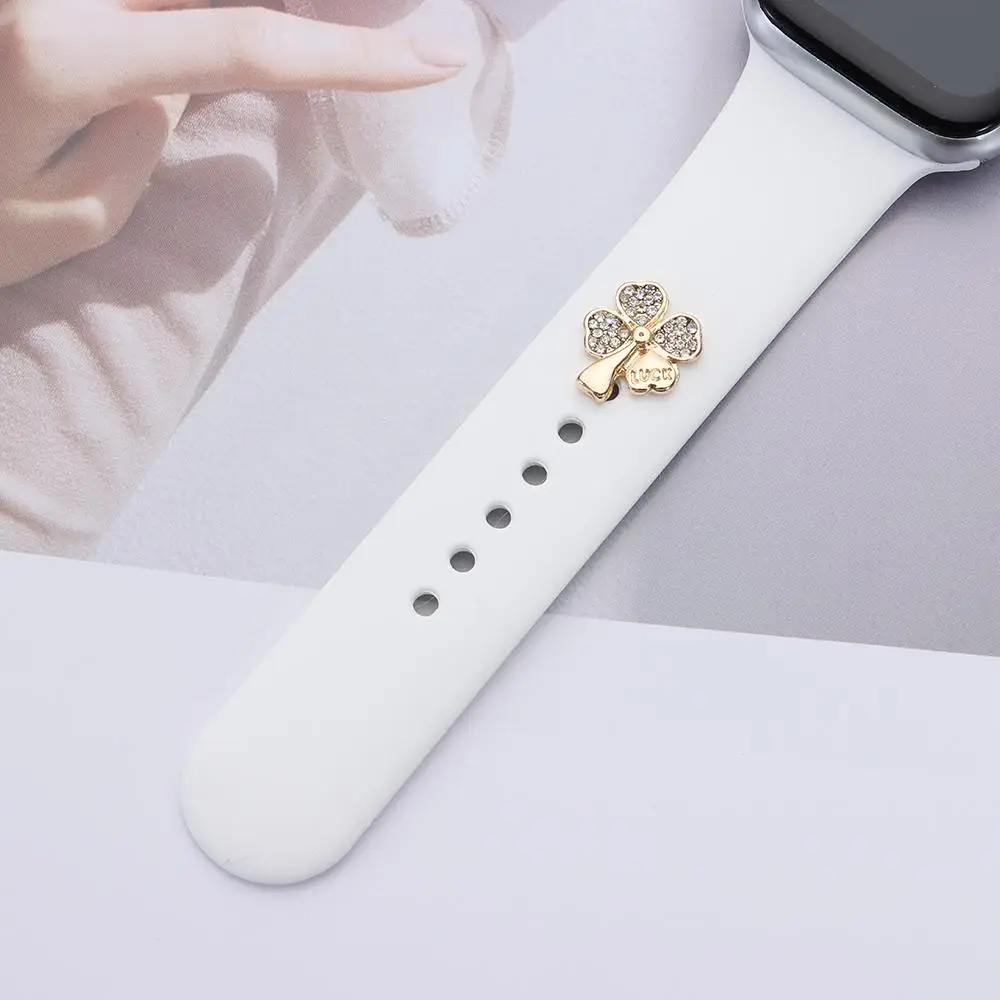 เล็บโลหะเพชรอุปกรณ์เสริมสายนาฬิกาเครื่องประดับสายรัดข้อมือ Charms แหวนตกแต่ง