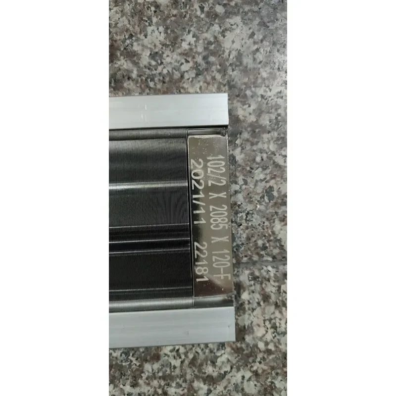 Stainless steel reeds for air-jet looms and water-jet looms