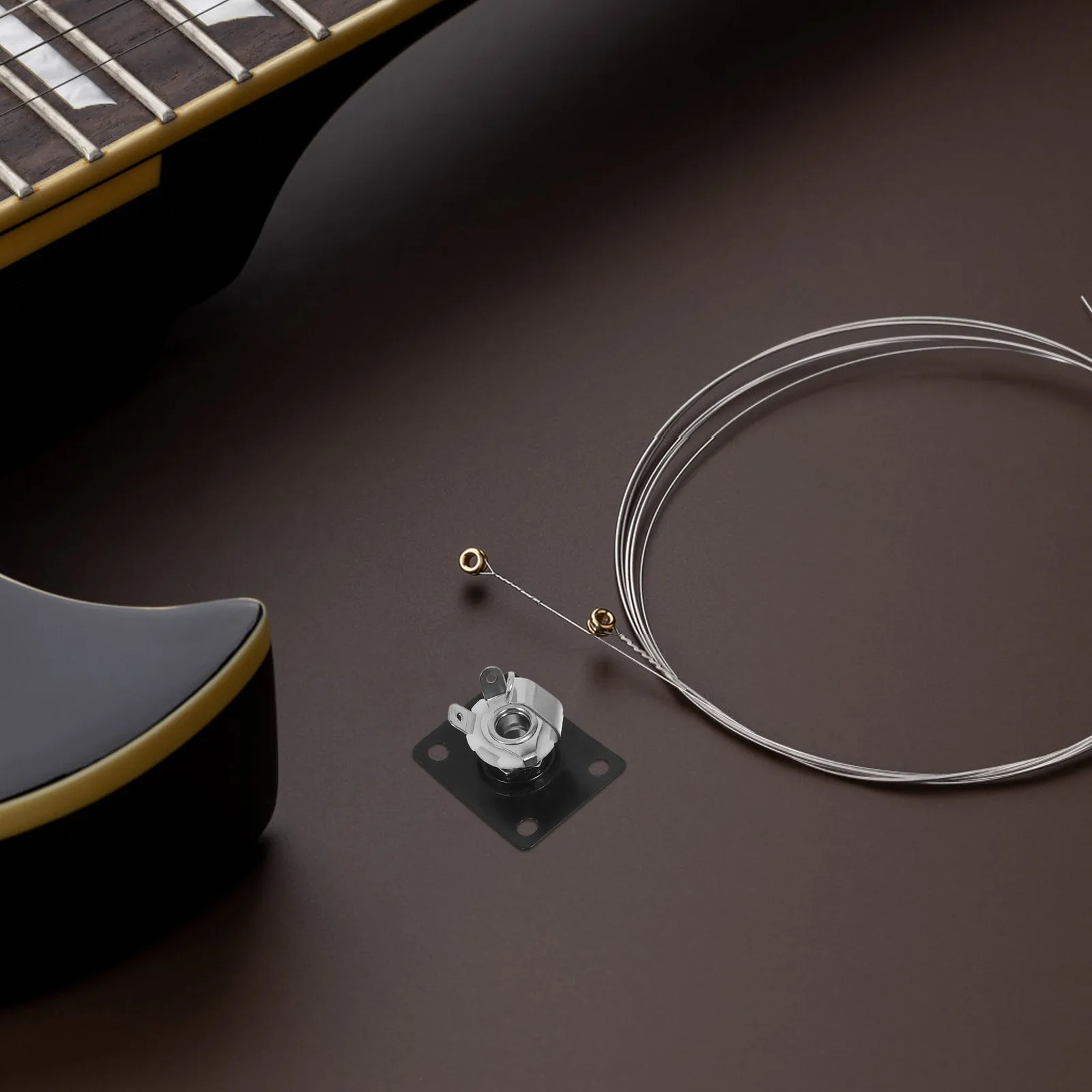 

Guitar Jack Plate Copper Socket Pickup Output Jack Plug Mount Screws Durable Replacement for Electric Guitar Bass Black