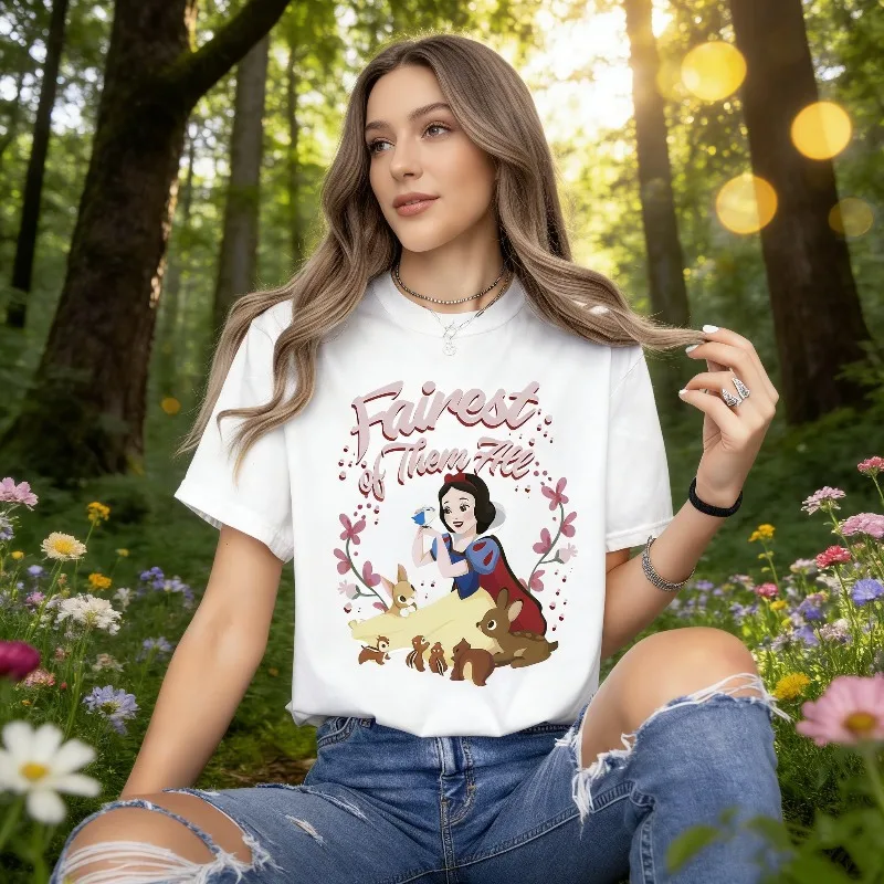 

2025-26 Summer Disney Snow White Fairest Floral Wreath 100% Cotton Printed T-shirt Vintage Unisex Oversized Loose Casual Stylish