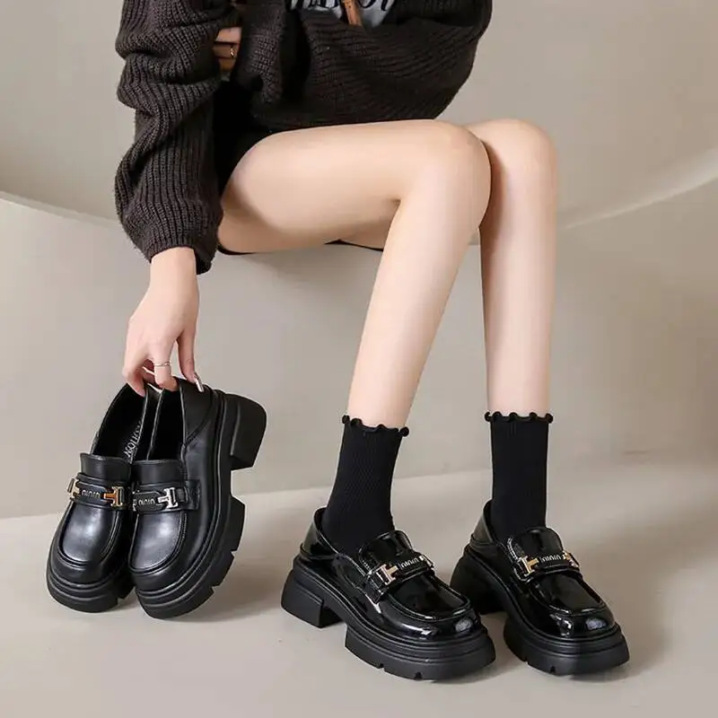 

Leather Shoes Women 2025 Autumn New Women's Thick Soled Block Heel Leather Shoes Versatile French Loafer Slip On Casual Shoes