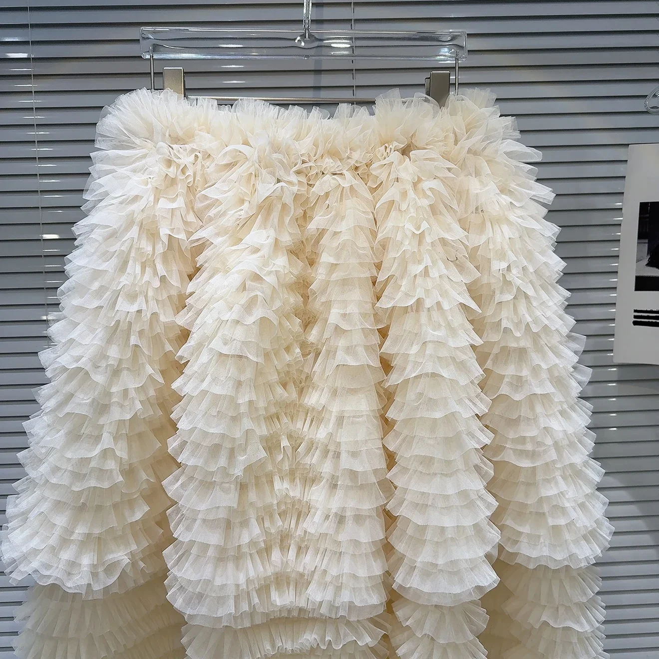 2025 Spring New Sweet Pleated Solid Mesh Skirt Women Japanese Niche Fashion Versatile Mid-length Puff Skirt Cake Skirts Female