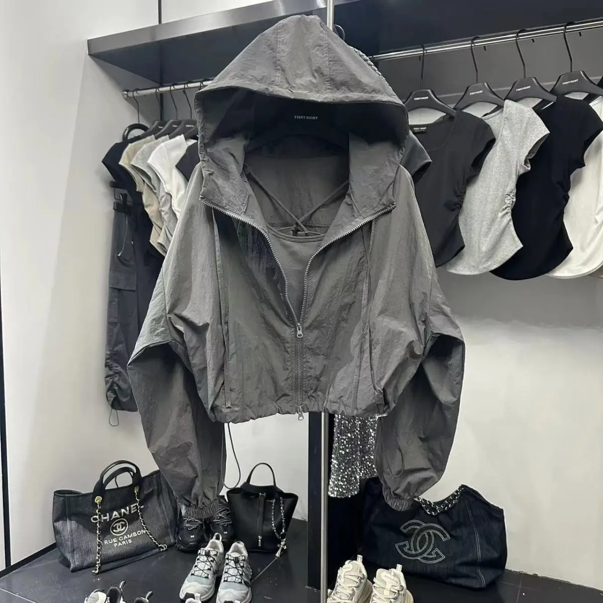 gray