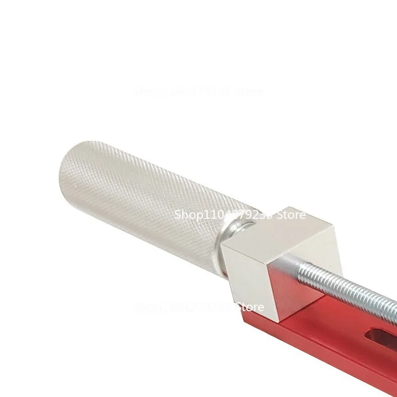 

Oil Filter Tool Suitable for Cutting Filters Within The 2-3/8 To 5 "range of 77750