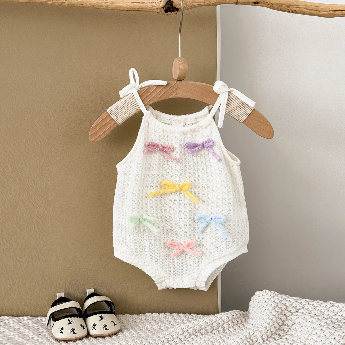 Summer New Rainbow Rope Bright Color Girls Loose Soft Jumpsuit Cute Baby Clothing Romper Suitable for Ages 0-18 Months