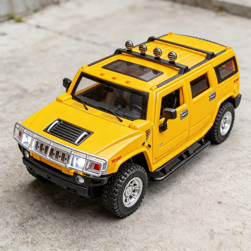 

1/24 HUMMER H2 Alloy Car Model Diecast Metal Off-road Vehicle Car Model High Simulation Sound and Light Collection Kids Toy Gift