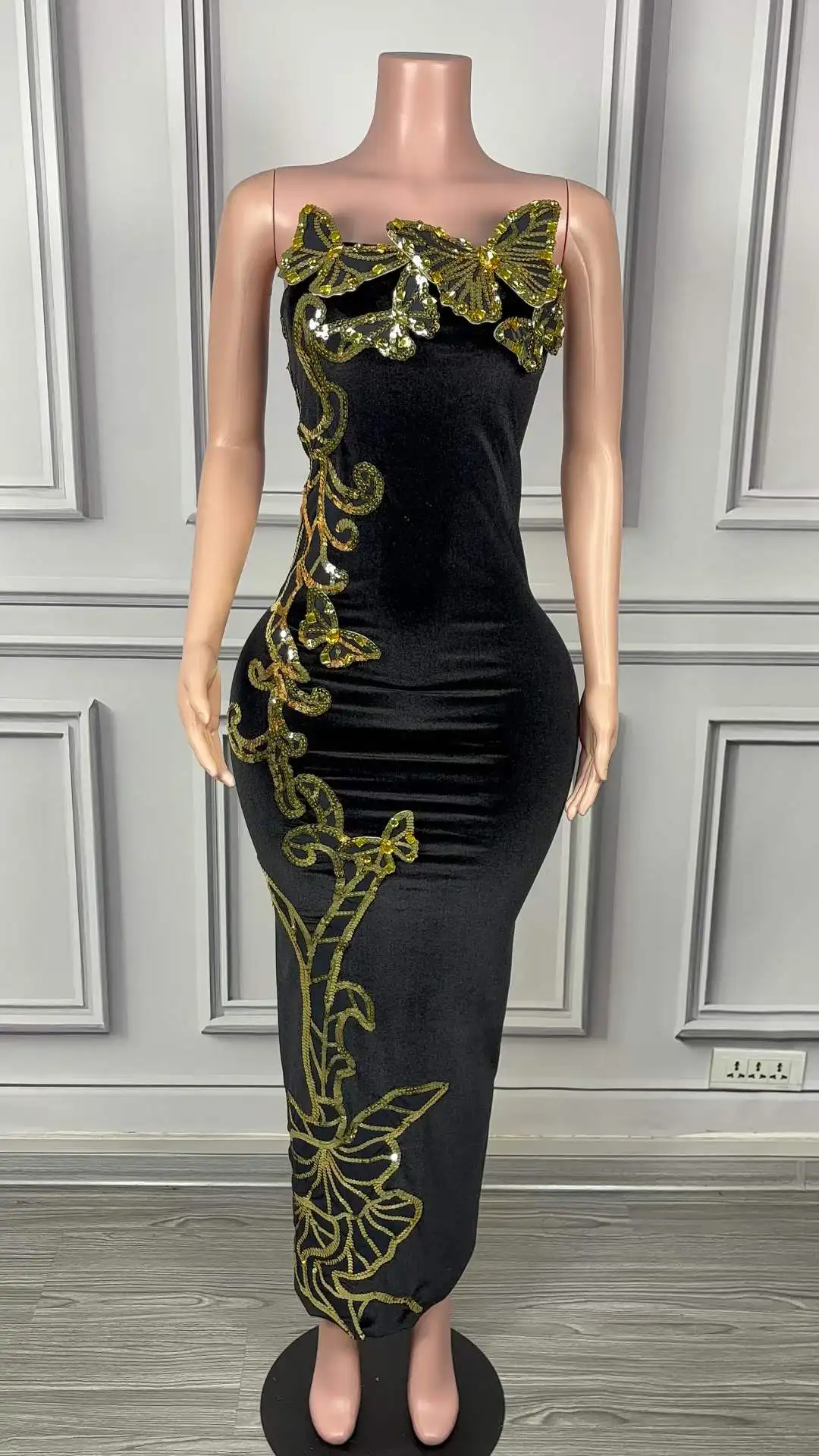 

Women Luxury Velvet Backless Shinning Butterfly Sequins Design Evening Prom Night Clubwear Birthday Black Dress For Drag Queen
