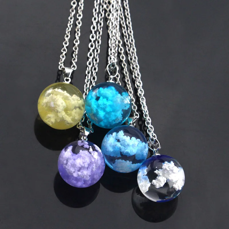 

Chic Transparent Resin Ball Pendant Necklace Ladies Blue Sky White Cloud Charms for Jewelry Making Necklace Accessories