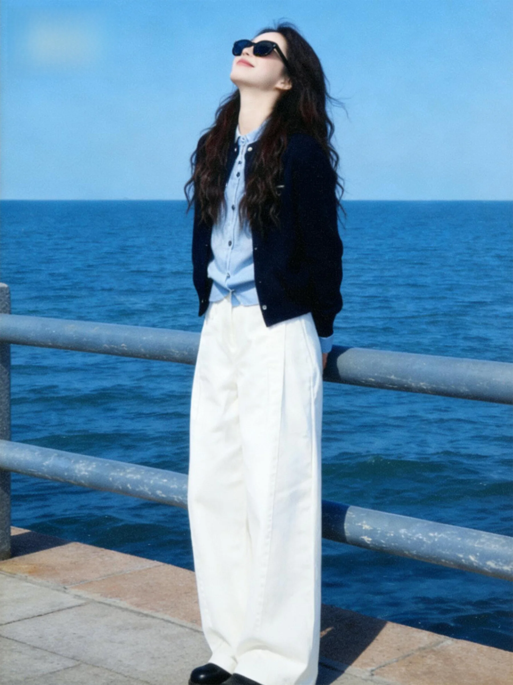 

Белые минималистичные джинсы с высокой талией и широкими штанинами для женщин, летние, стройнящие, длинные брюки, повседневные, в американском стиле, из хлопка