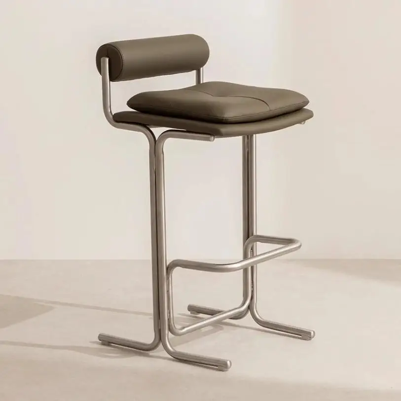 كرسي بار عالي إبداعي معدني مخصص على طراز العصور الوسطى من Home Island #4