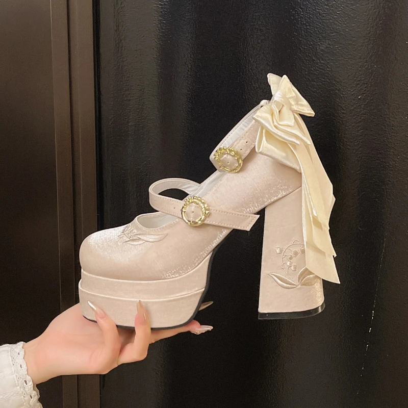 

Новинка 2024 года, женская обувь в стиле Лолиты на платформе и высоком каблуке, модные туфли на мелкой подошве с узлом-бабочкой, женские вечерние модельные туфли-лодочки с перекрестными ремешками