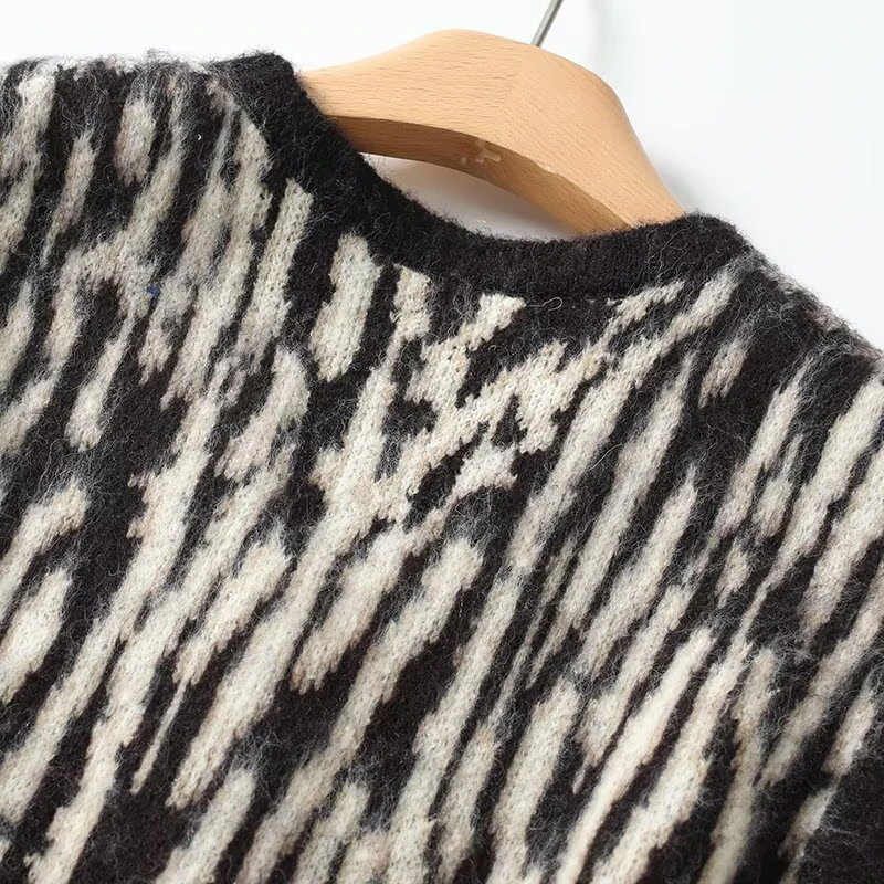 YENKYE, nuevo chaleco de punto con estampado de cebra de estilo Retro moderno para ir al trabajo para mujer, abrigo corto sin mangas con cuello en V y una hilera de botones para otoño