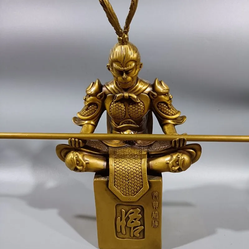 Antique Bronze Figurine of Sun Wukong, Sage Who Defeated the Demons Meditated in Serenity, for Living Room and Hallway D