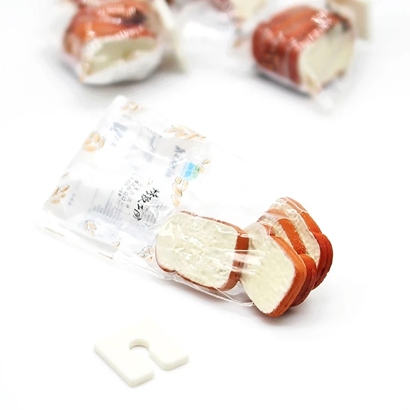 1 Bag 1:12 Dollhouse Miniature Bread Toast Mini Food Model Kitchen Decor Toy Doll House Accessories