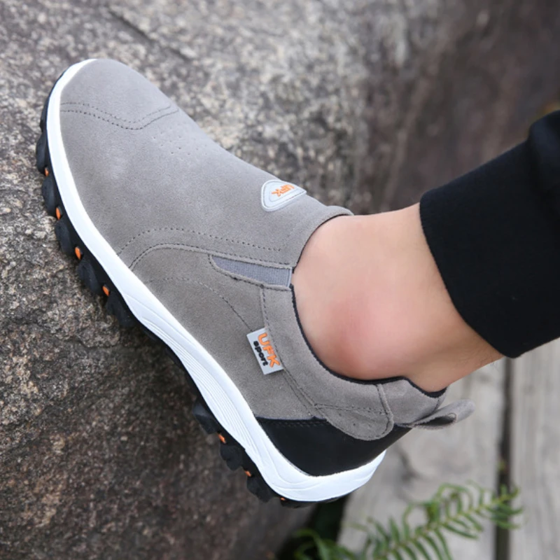 

Men's Grey Slip-On Hiking Shoes Non-Slip Thick Sole Comfortable Walking Shoes for Elderly Daily Outdoor Trekking Casual Sneakers