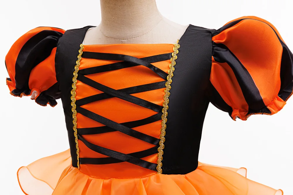 Halloween-Kostüm für Mädchen: Kleid mit Puffärmeln, Rüschen und mehreren Stoffschichten aus Tüll + Hexenhut + Süßigkeitenbeutel in Form einer Kürbis, Party-Outfit für Kinder, 3-teiliges Set. – Detail 13