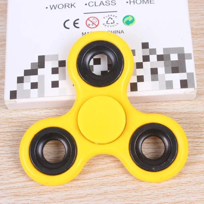 Kleurrijke Fidget Spinner EDC Spinner voor Autisme ADHD Anti Stress ABS met Ijzer Tri-Spinner Hoge Kwaliteit Volwassen Fidget speelgoed