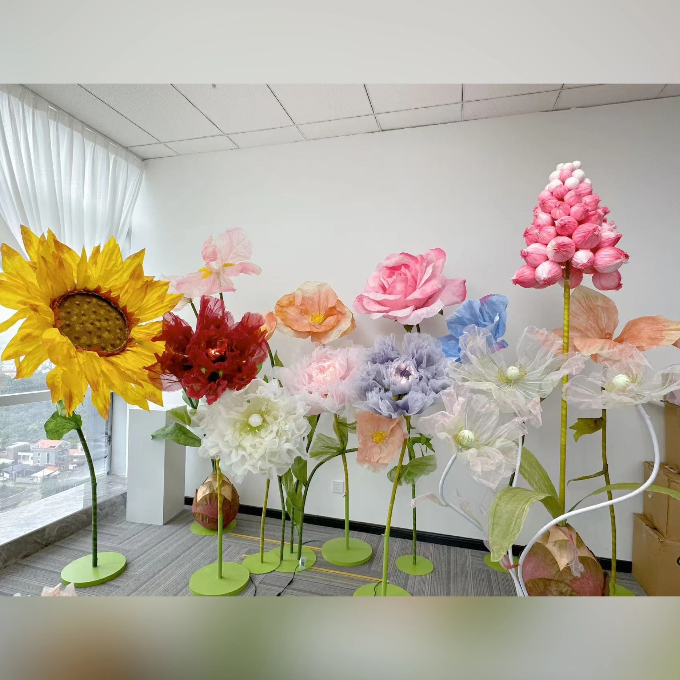 

Свадебные гигантские электрические цветочные украшения из органзы с функцией автоматического открытия и закрытия света для вечеринки, искусственный цветок